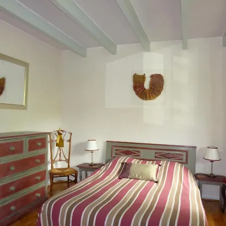 Bike Pyrenees Louvie Juzon