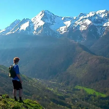 Bike Pyrenees Nocleg ze śniadaniem 3*
